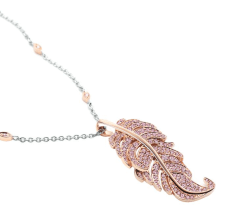 leaf-necklace-250x219