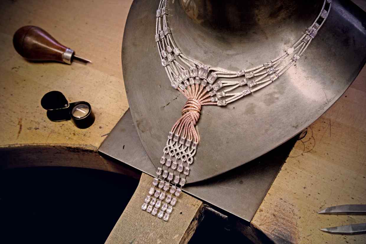 Platinum and rose-gold necklace