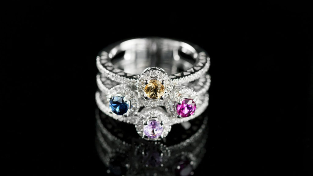 How To Buy And Invest In Coloured Diamonds